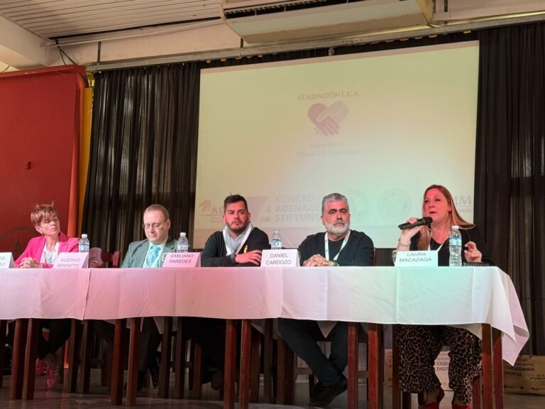 Ciudadanía Digital: ¿El Futuro Educativo Ya Llegó a Córdoba?