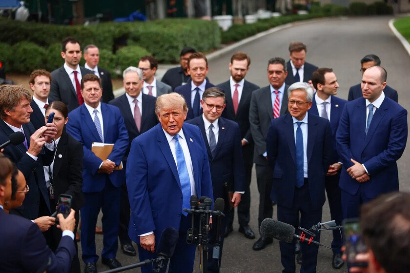 La guerra secreta de la IA: CEOs se enfrentan por el futuro de la inteligencia artificial