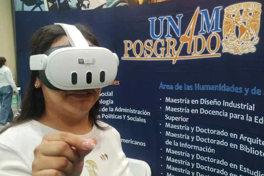 Realidad virtual y ciencia: cómo la UNAM reinventó la feria de posgrados más grande de México