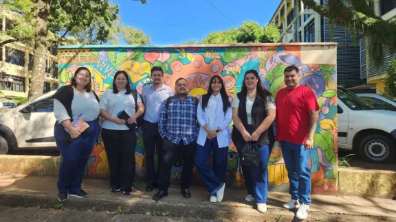 Educación, bienestar e IA se cruzan hoy en Posadas: el aula del futuro debate en el I Congreso Entre Pares